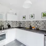 Beutiful Pearl In Tenement House In Center * 弗罗茨瓦夫