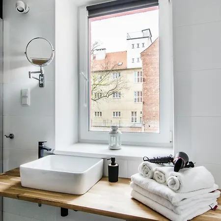 Beutiful Pearl In Tenement House In Center Apartamento