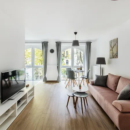 Beutiful Pearl In Tenement House In Center Apartmán